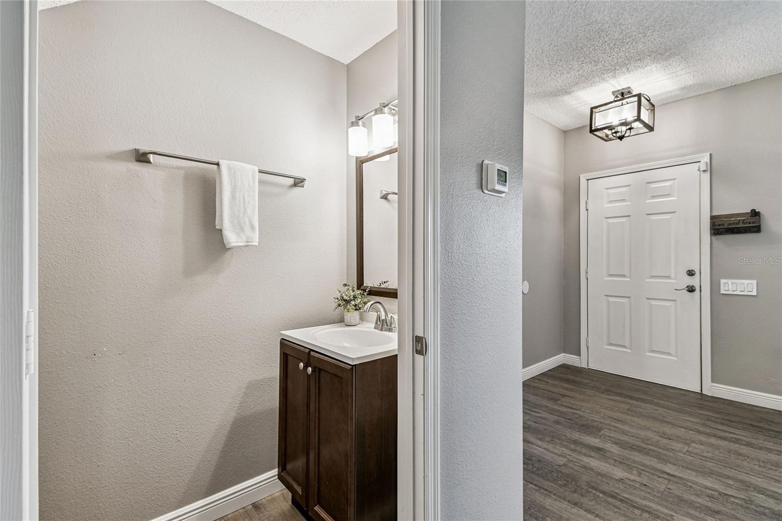 Image 17 of 73 For 239 Countryside Key Boulevard