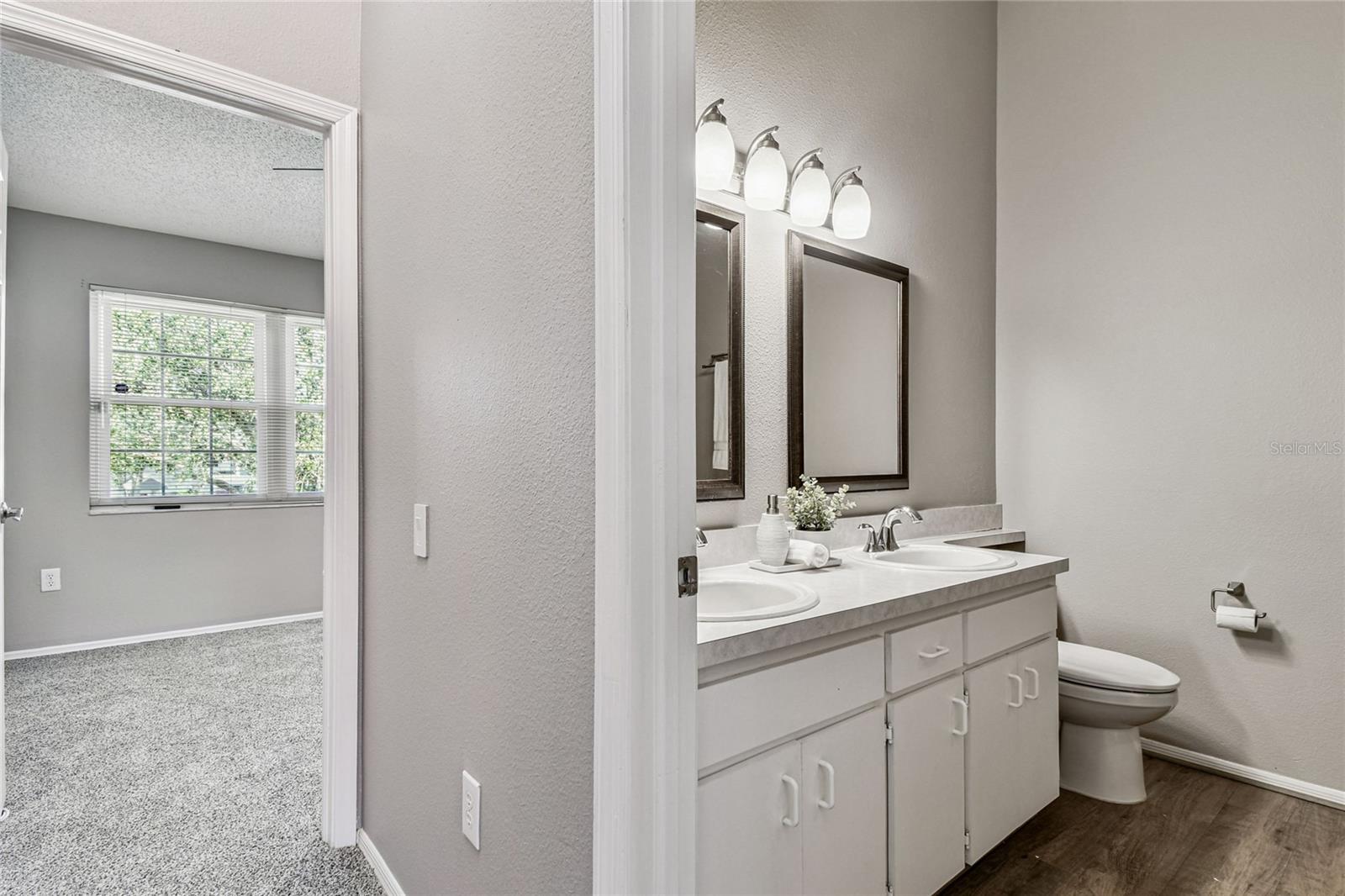 Image 40 of 73 For 239 Countryside Key Boulevard