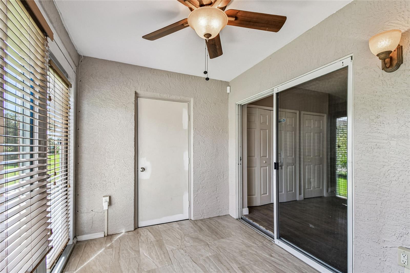 Image 47 of 73 For 239 Countryside Key Boulevard