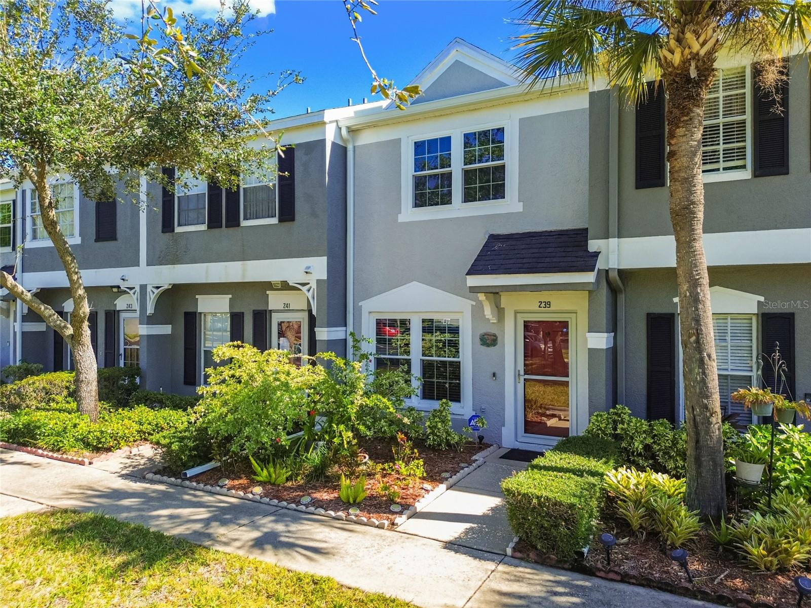 Image 5 of 73 For 239 Countryside Key Boulevard