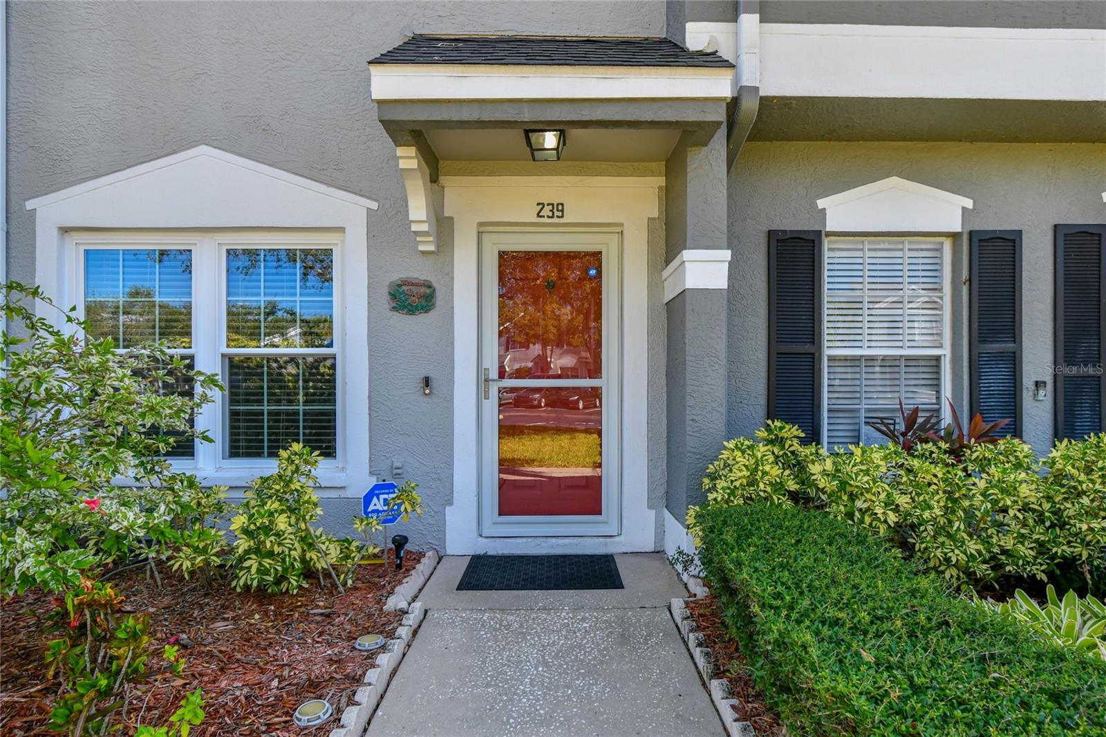 Image 6 of 73 For 239 Countryside Key Boulevard