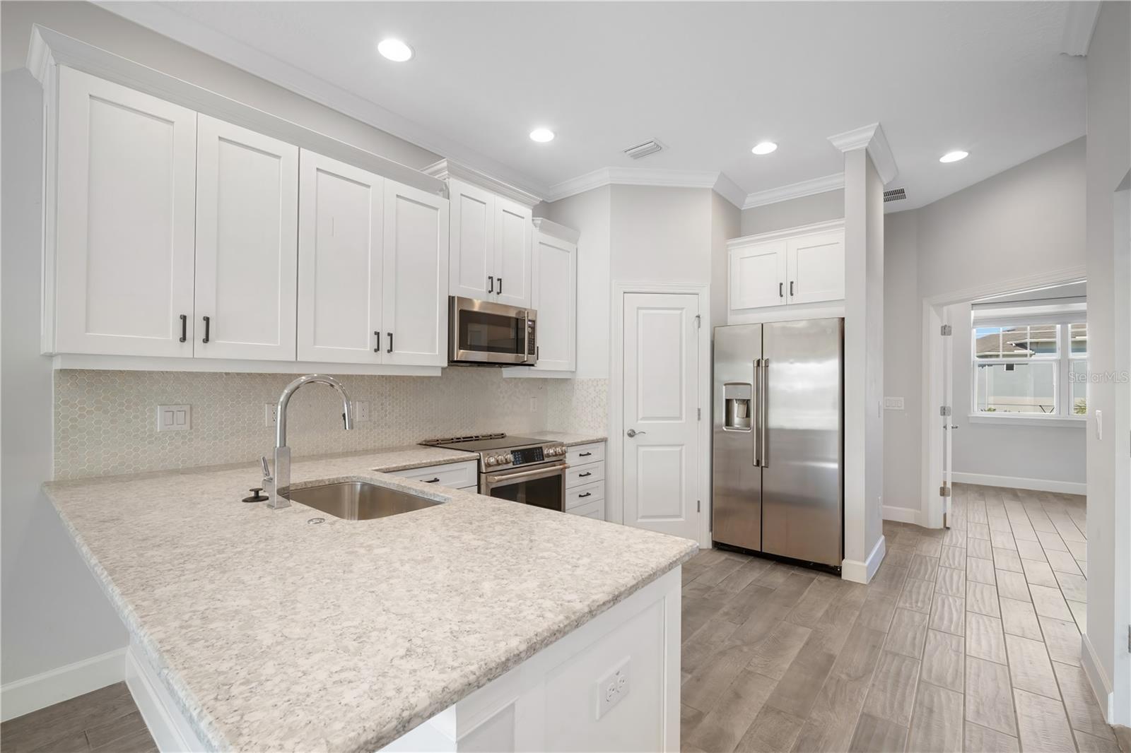 Image 10 of 32 For 4055 Rocky Shores Drive