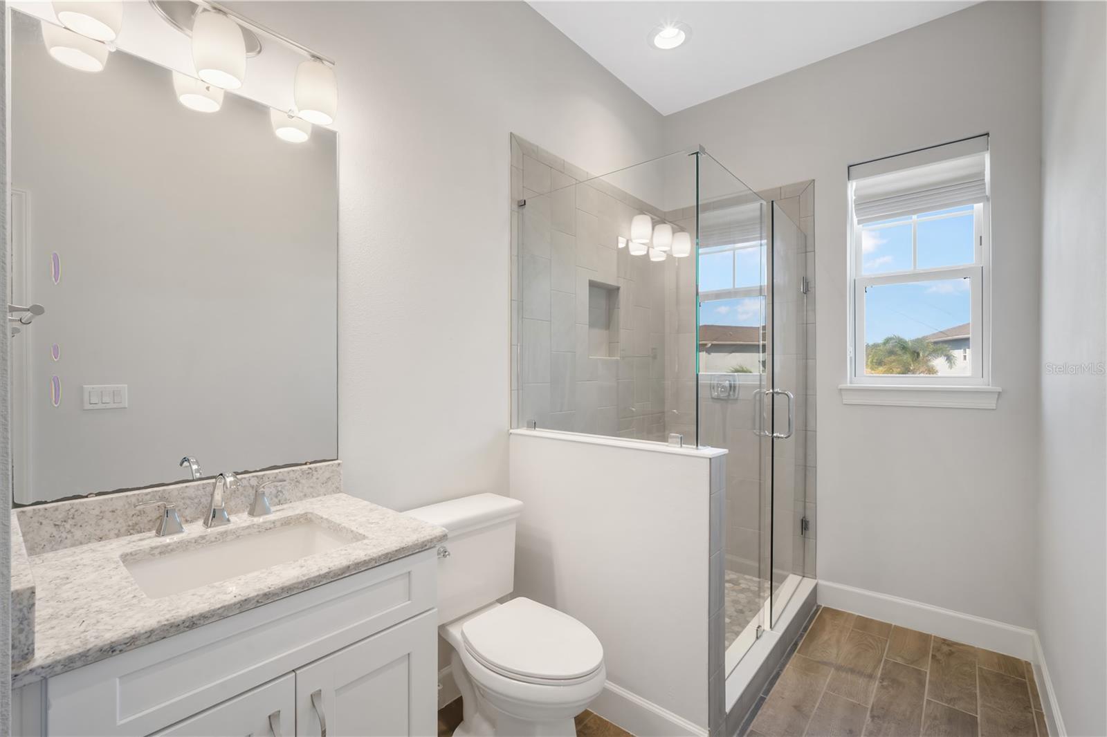 Image 13 of 32 For 4055 Rocky Shores Drive