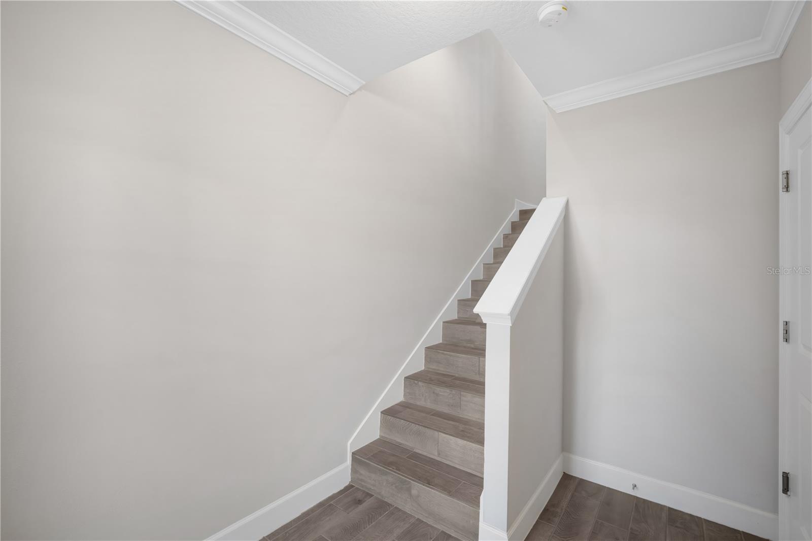 Image 6 of 32 For 4055 Rocky Shores Drive