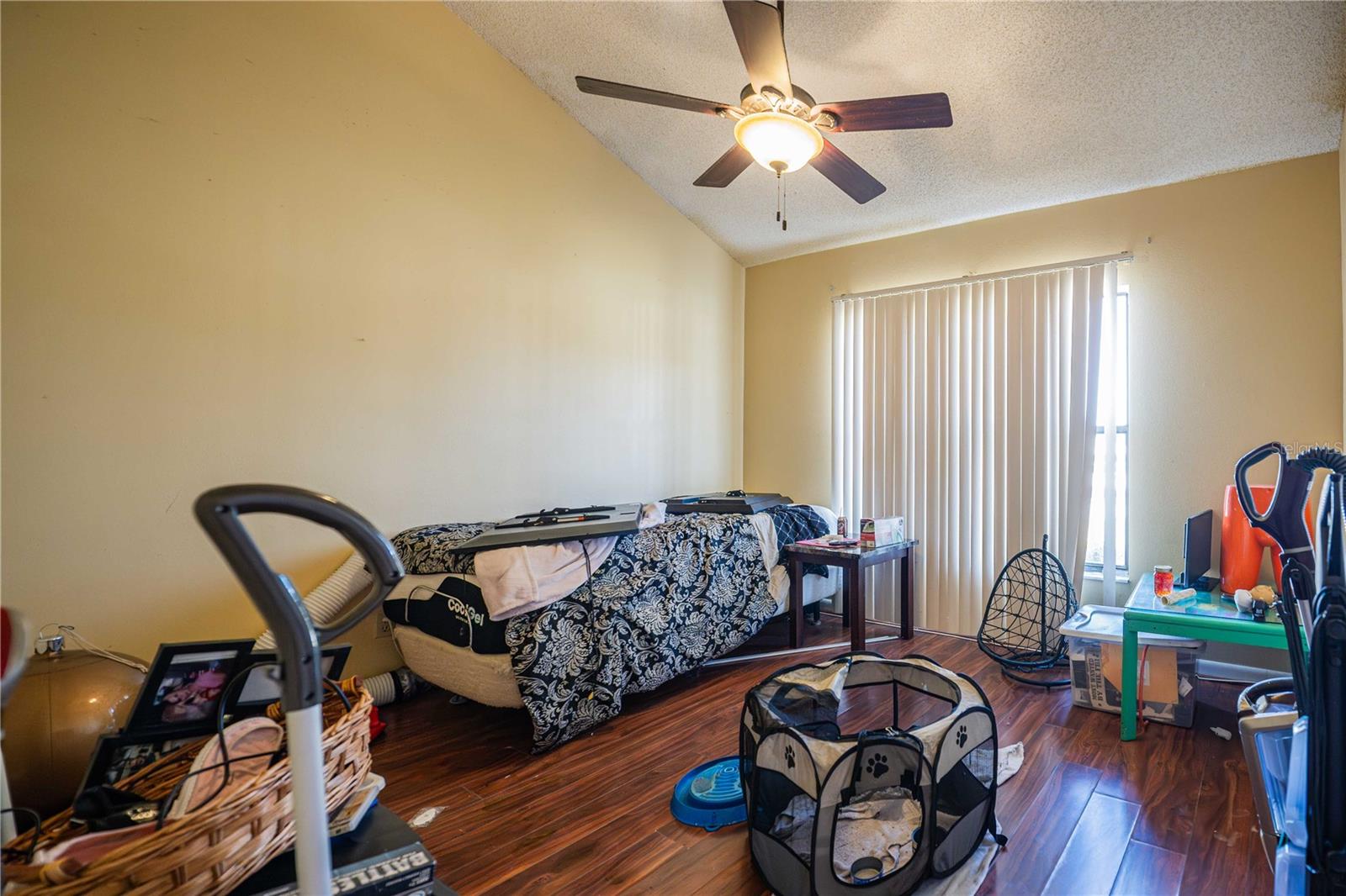 Image 24 of 39 For 2221 Eastmeadows Road