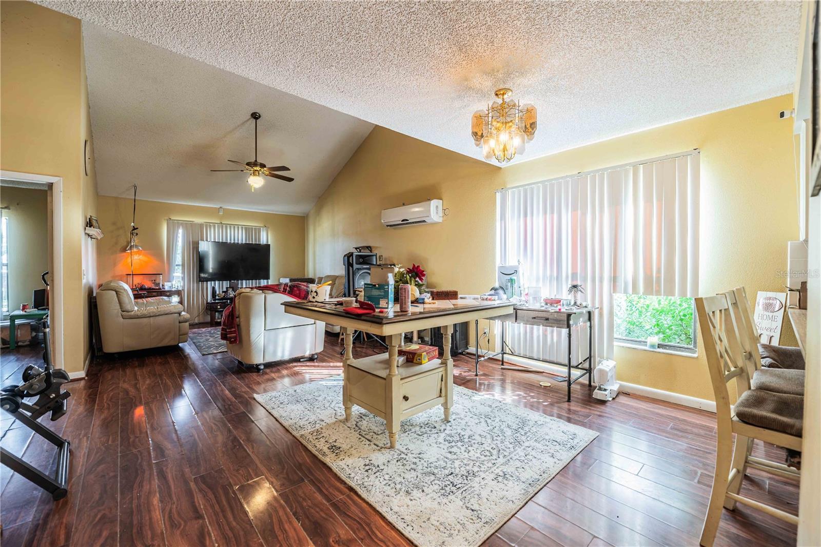 Image 34 of 39 For 2221 Eastmeadows Road