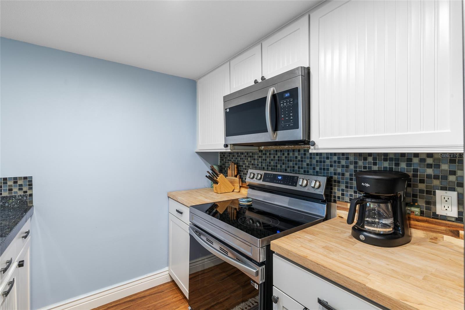 Image 17 of 43 For 9200 Little Gasparilla Island  301