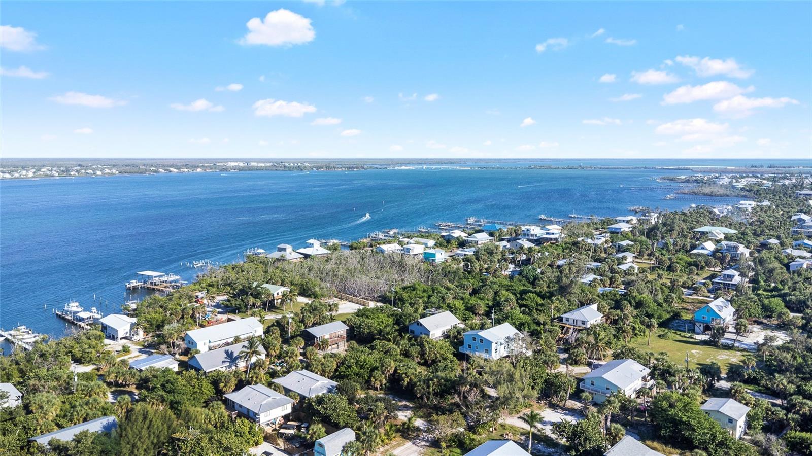 Image 5 of 17 For 8668 Grand Avenue Avenue