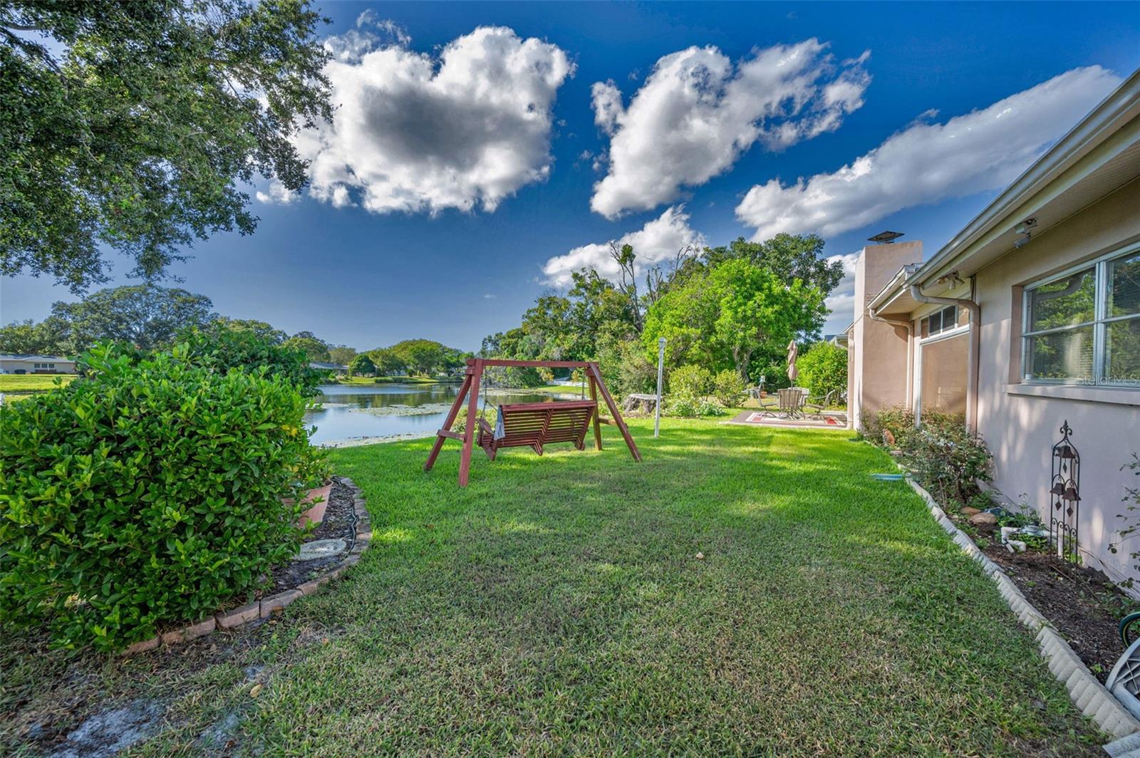 Image 38 of 48 For 2087 Hillwood Drive