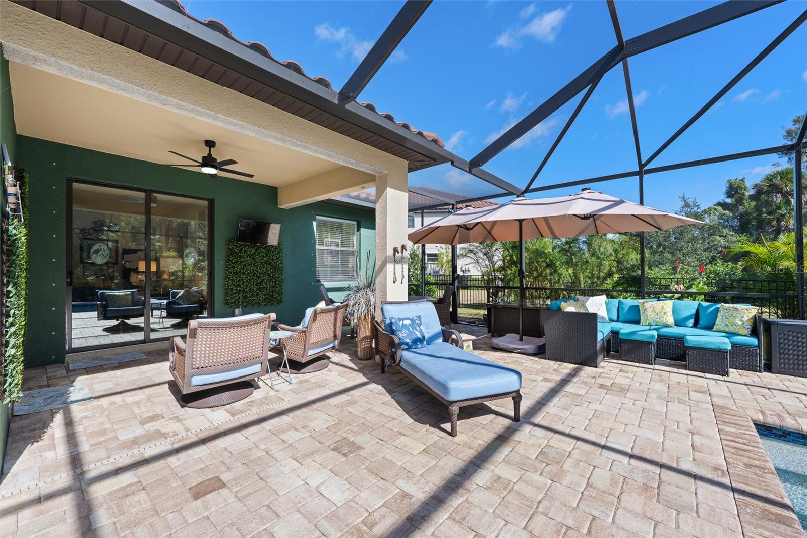 Image 10 of 74 For 20930 Valore Court