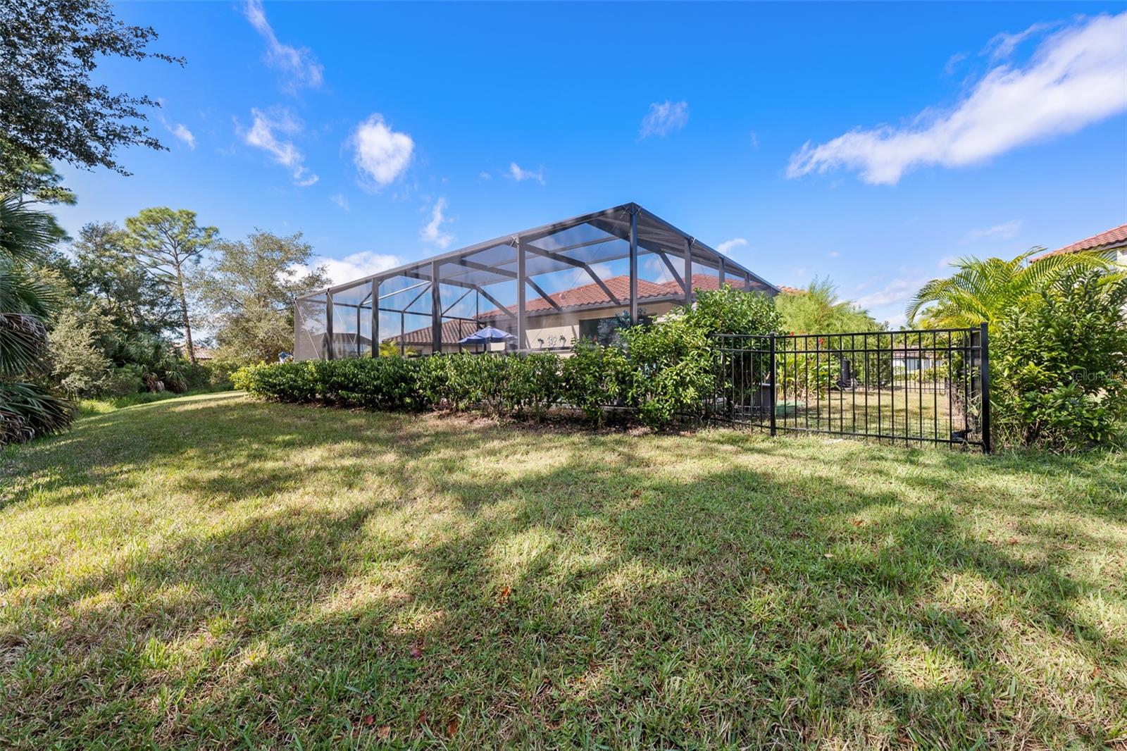 Image 11 of 74 For 20930 Valore Court