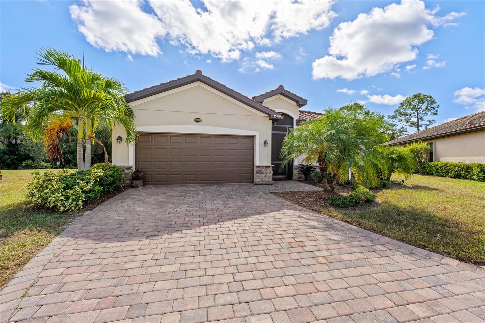 Image 12 of 74 For 20930 Valore Court