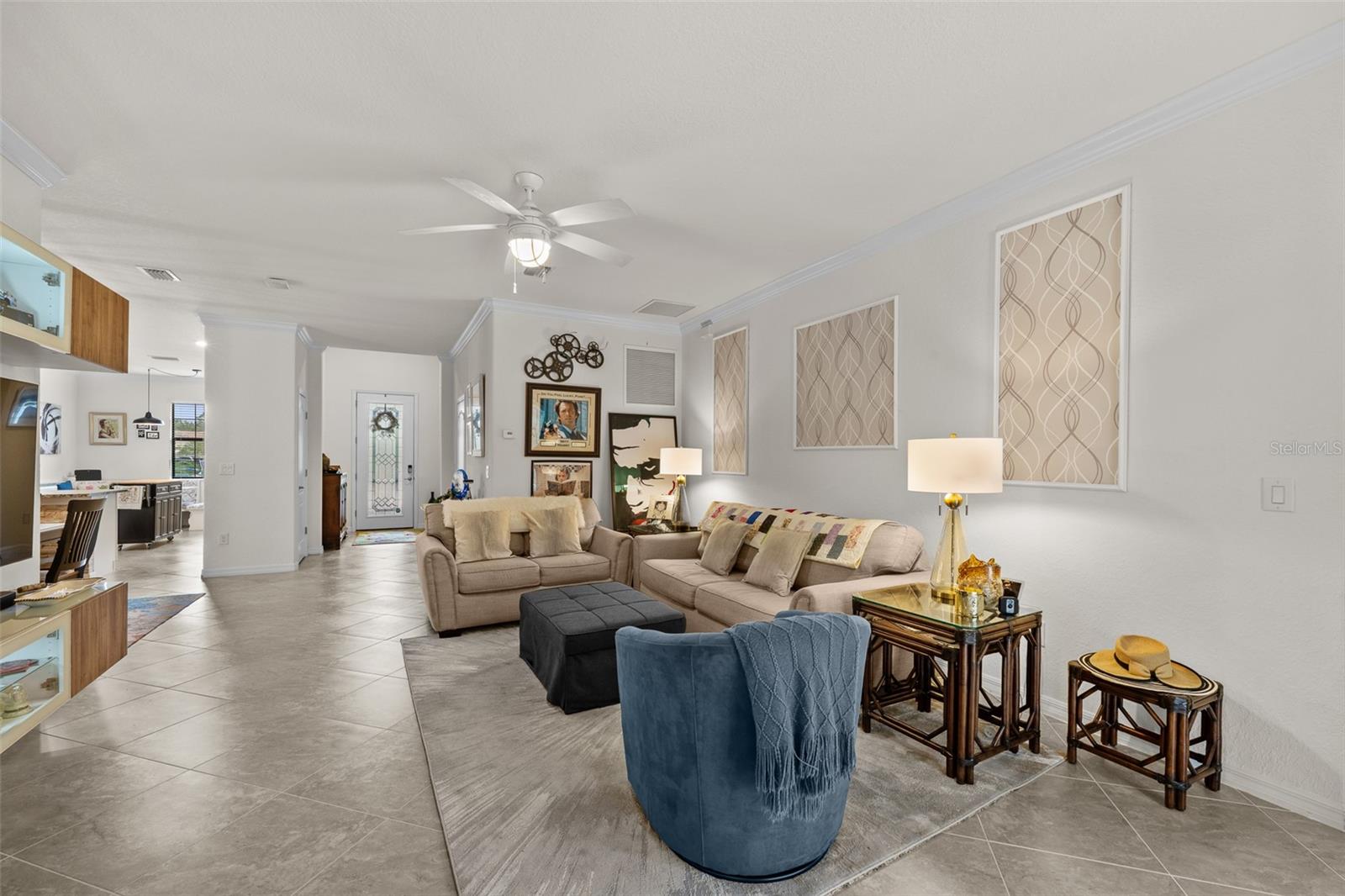 Image 31 of 74 For 20930 Valore Court