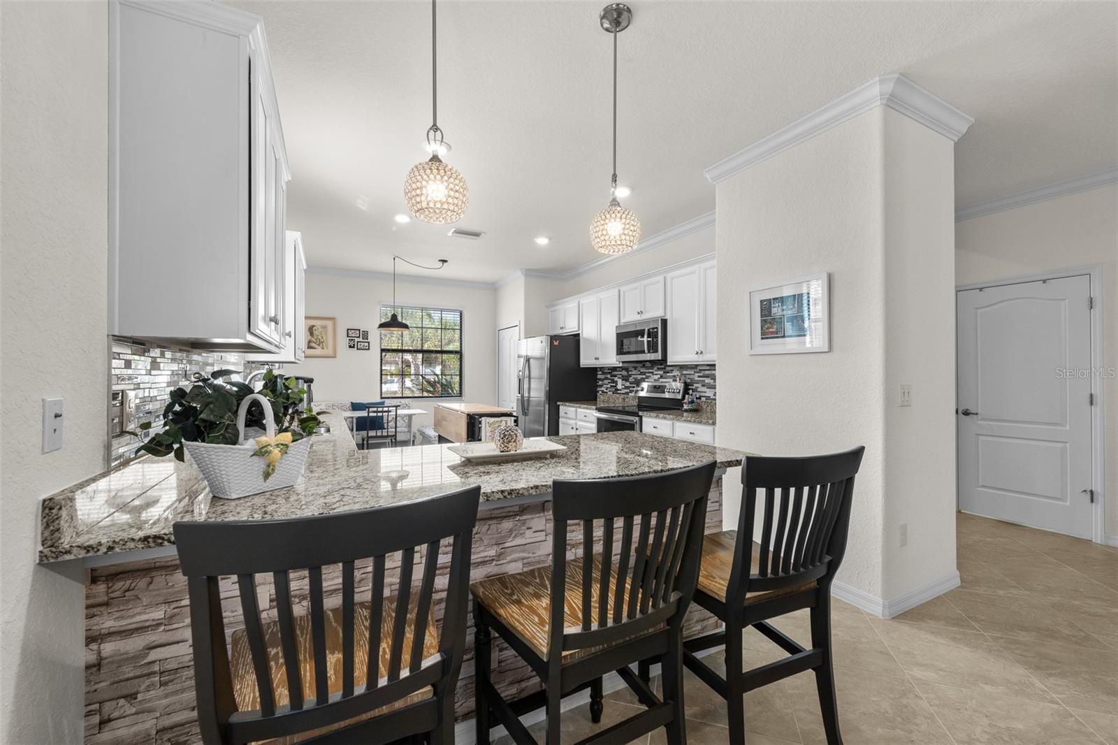 Image 39 of 74 For 20930 Valore Court