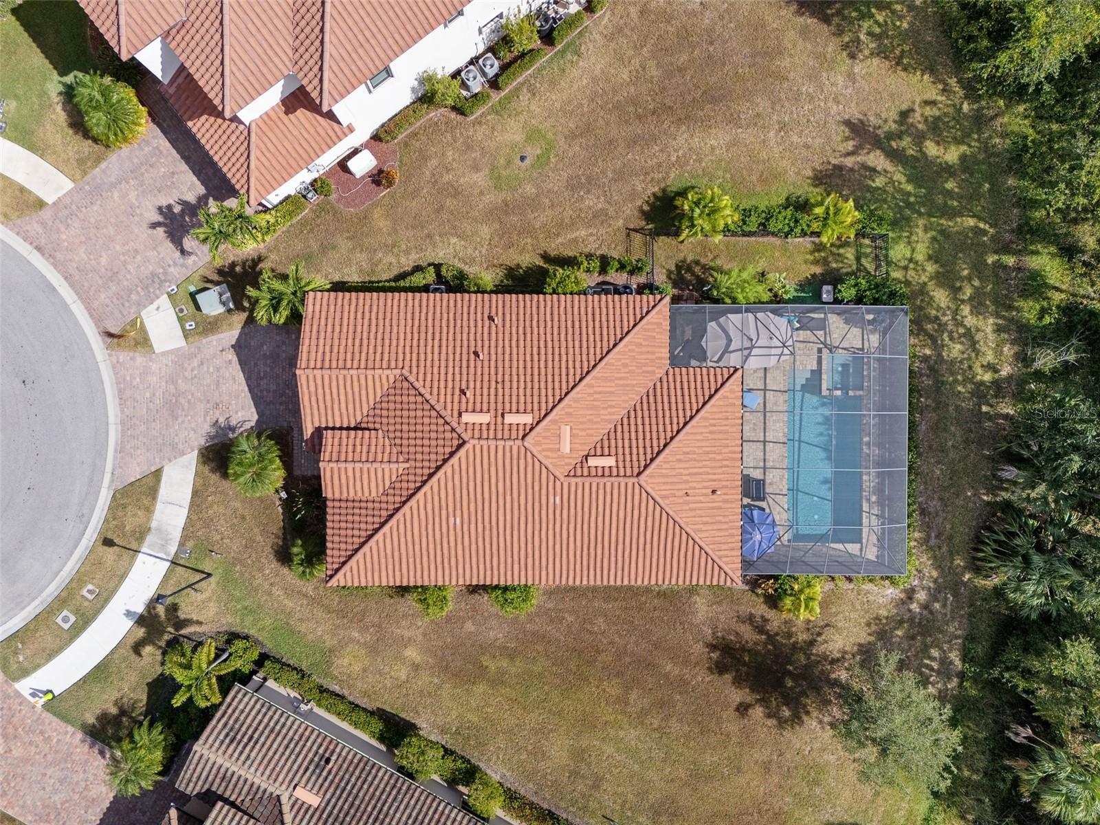 Image 46 of 74 For 20930 Valore Court