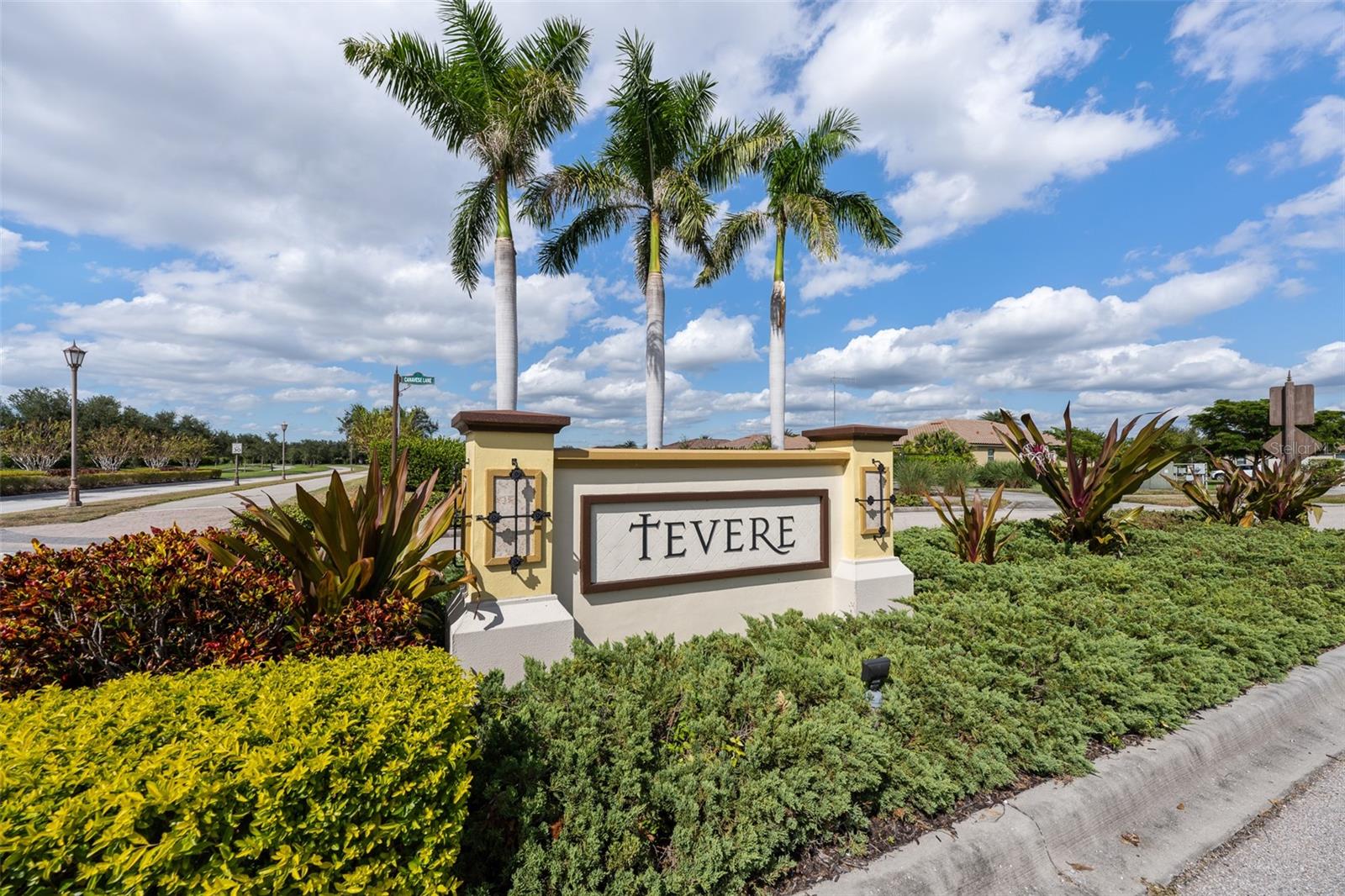 Image 48 of 74 For 20930 Valore Court