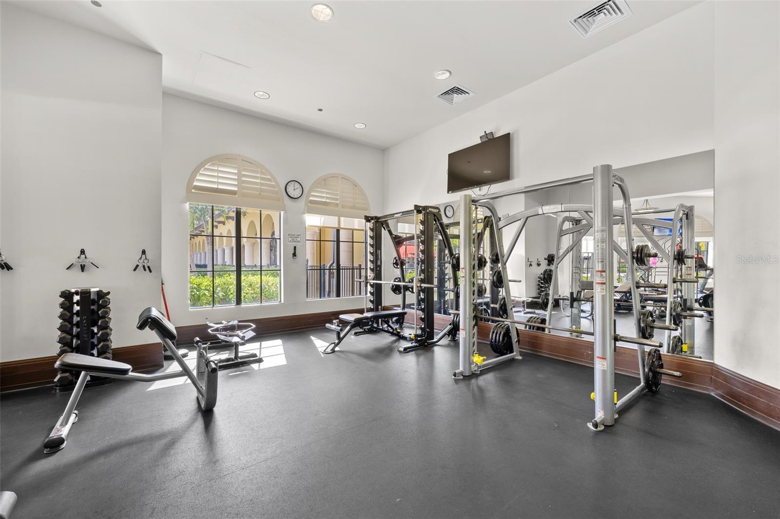 Image 57 of 74 For 20930 Valore Court