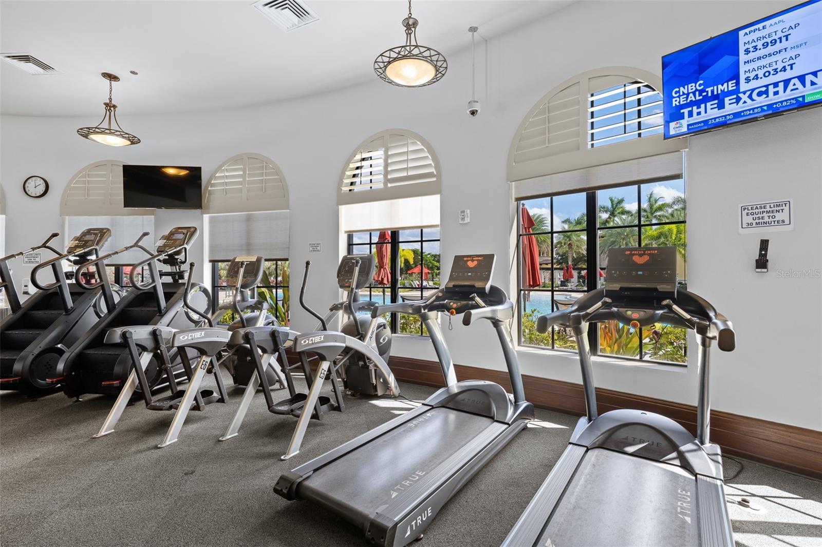 Image 58 of 74 For 20930 Valore Court