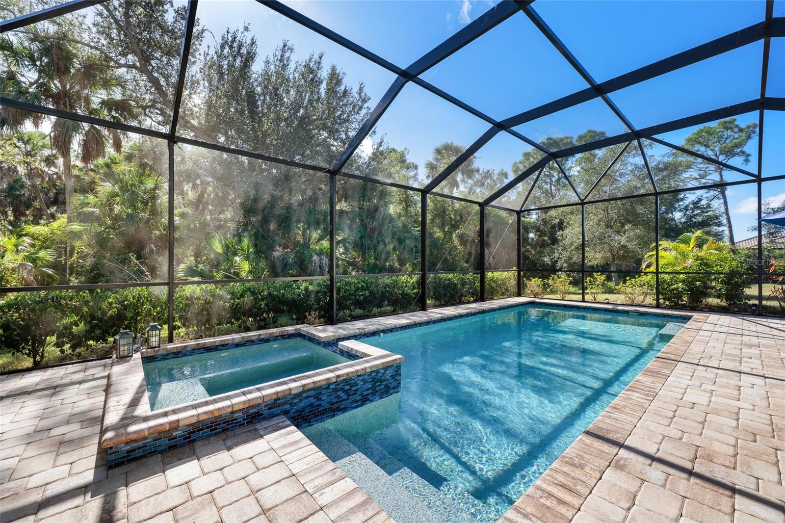 Image 7 of 74 For 20930 Valore Court