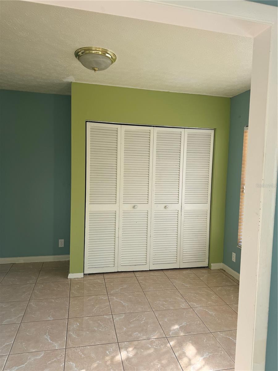 Image 4 of 12 For 2223 Village Court