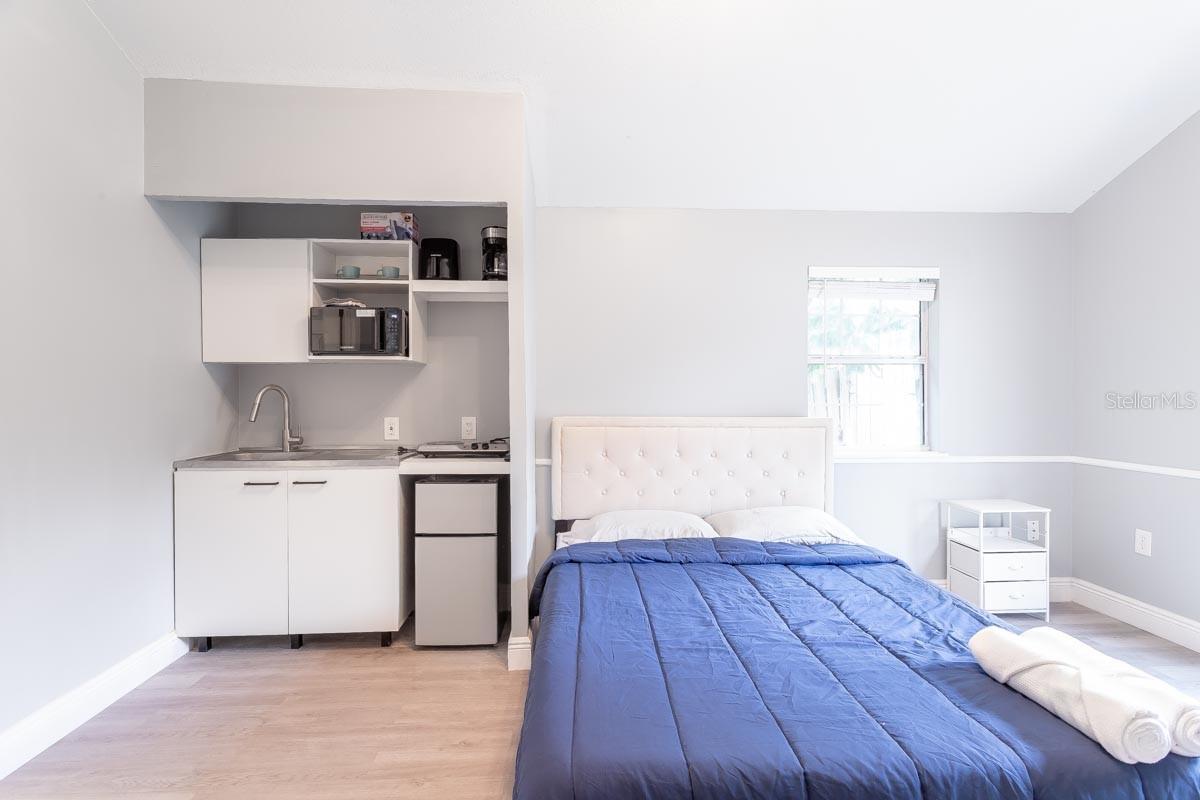 Image 11 of 24 For 4317 Regnas Avenue