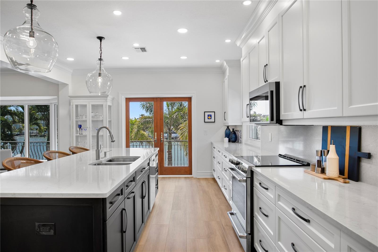 Image 16 of 68 For 5954 Skimmer Point Boulevard S