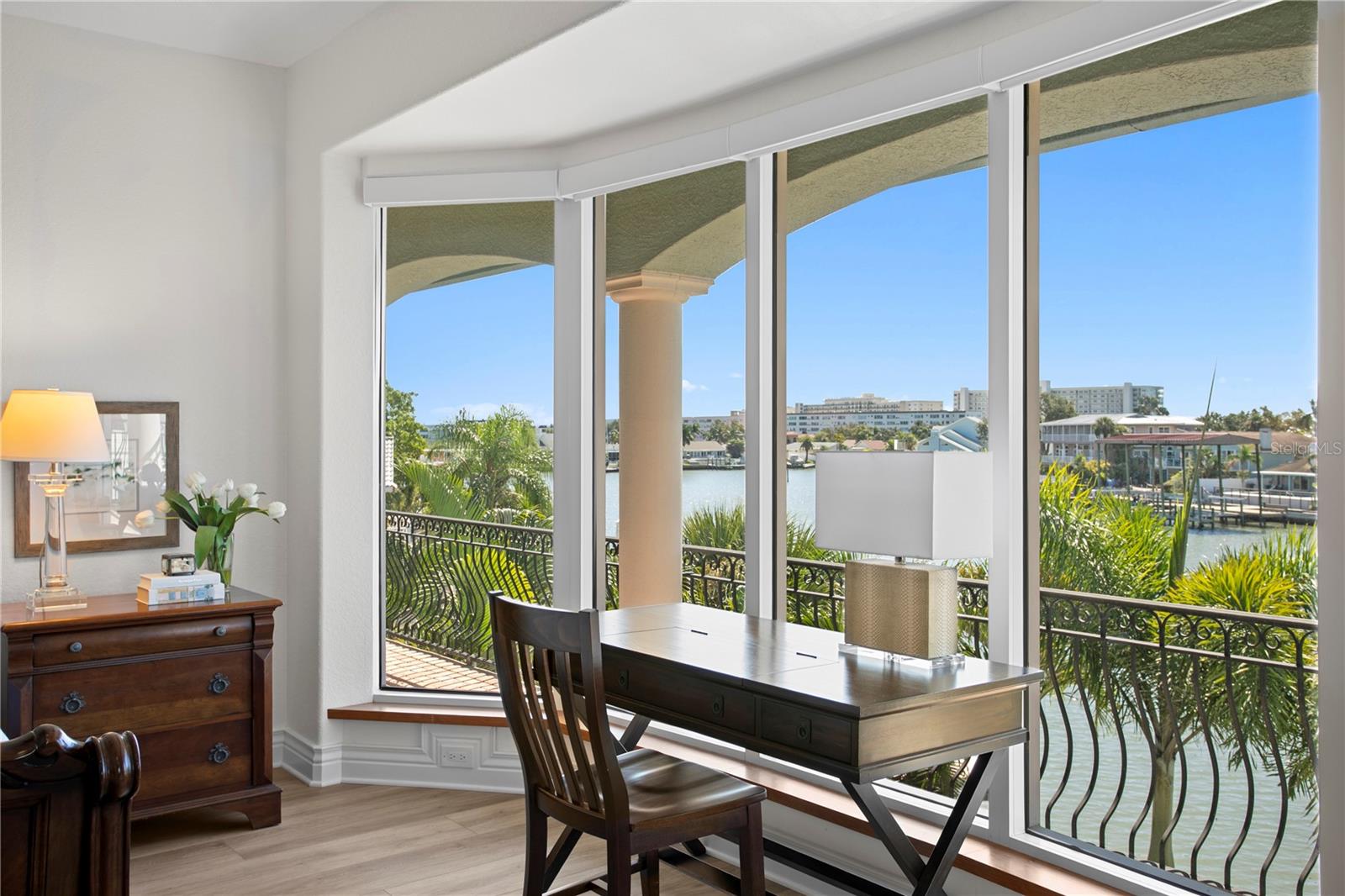 Image 33 of 68 For 5954 Skimmer Point Boulevard S