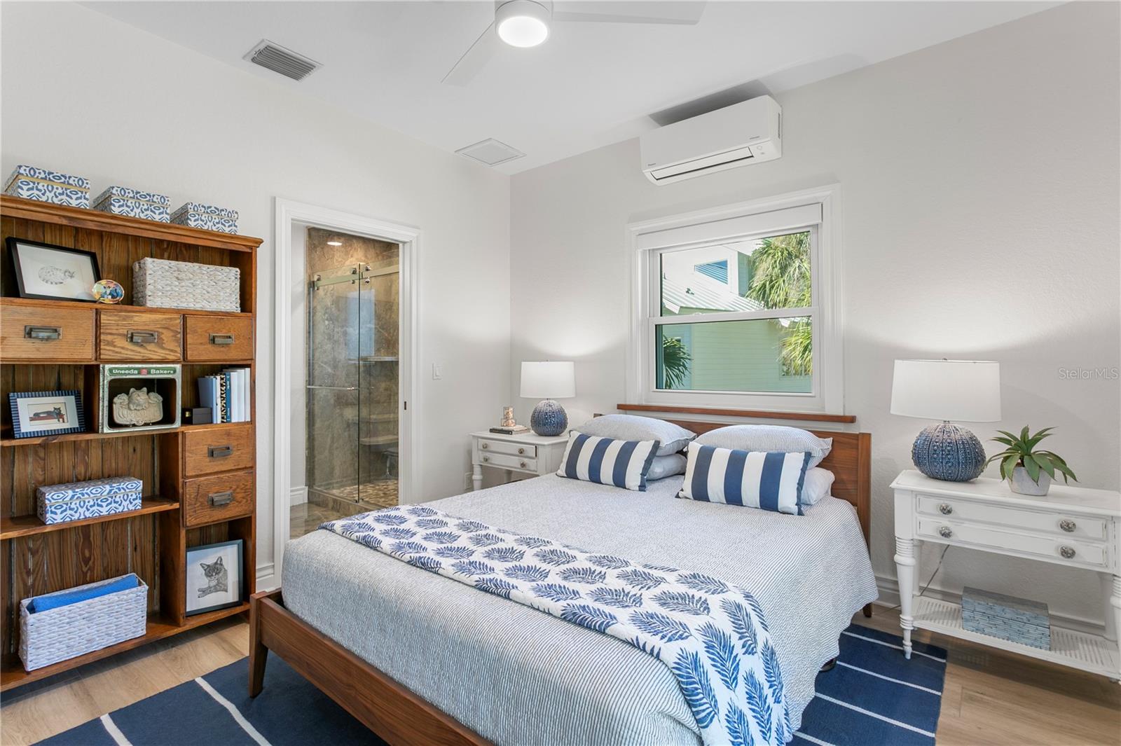 Image 42 of 68 For 5954 Skimmer Point Boulevard S