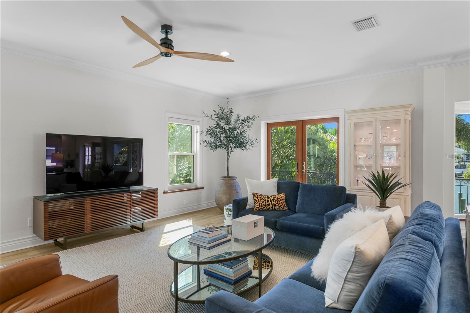 Image 8 of 68 For 5954 Skimmer Point Boulevard S