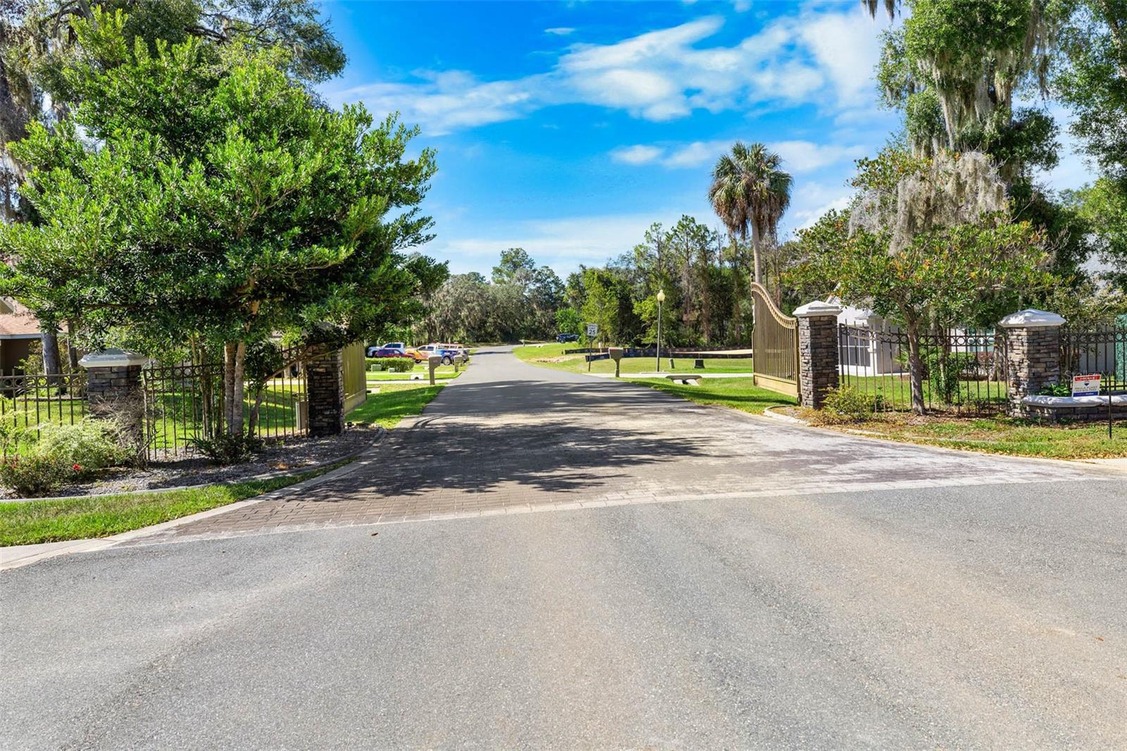 Image 32 of 45 For 3485 Chandler Drive