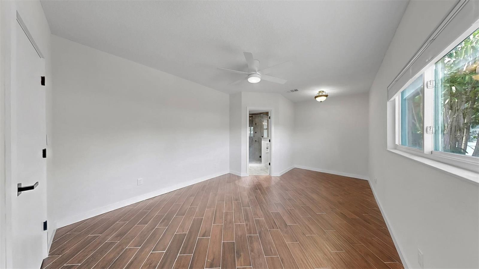 Image 13 of 35 For 5435 Drinkard Drive