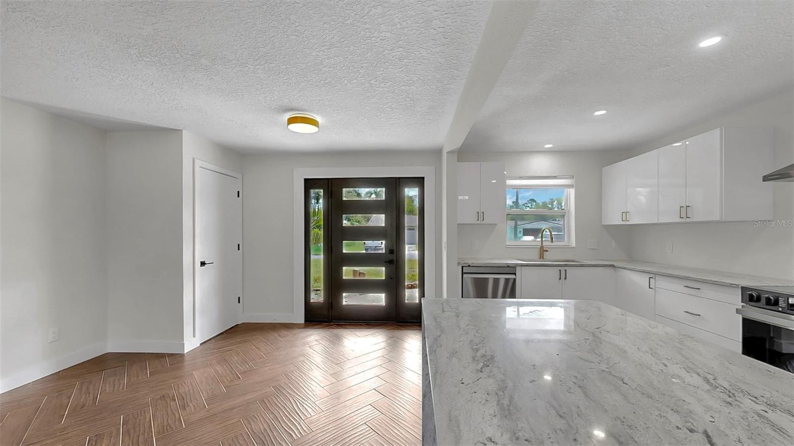 Image 5 of 35 For 5435 Drinkard Drive