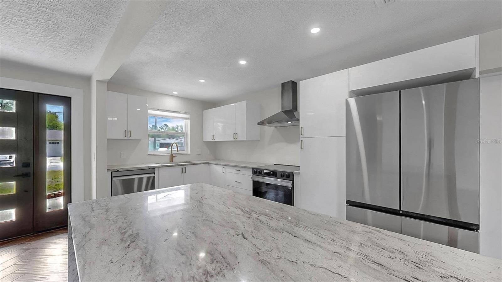 Image 8 of 35 For 5435 Drinkard Drive