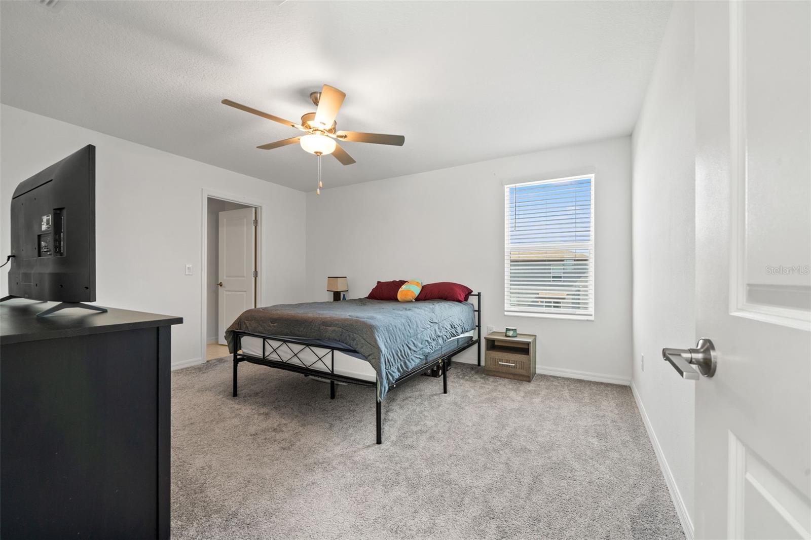 Image 28 of 51 For 156 Rose Bud Lane