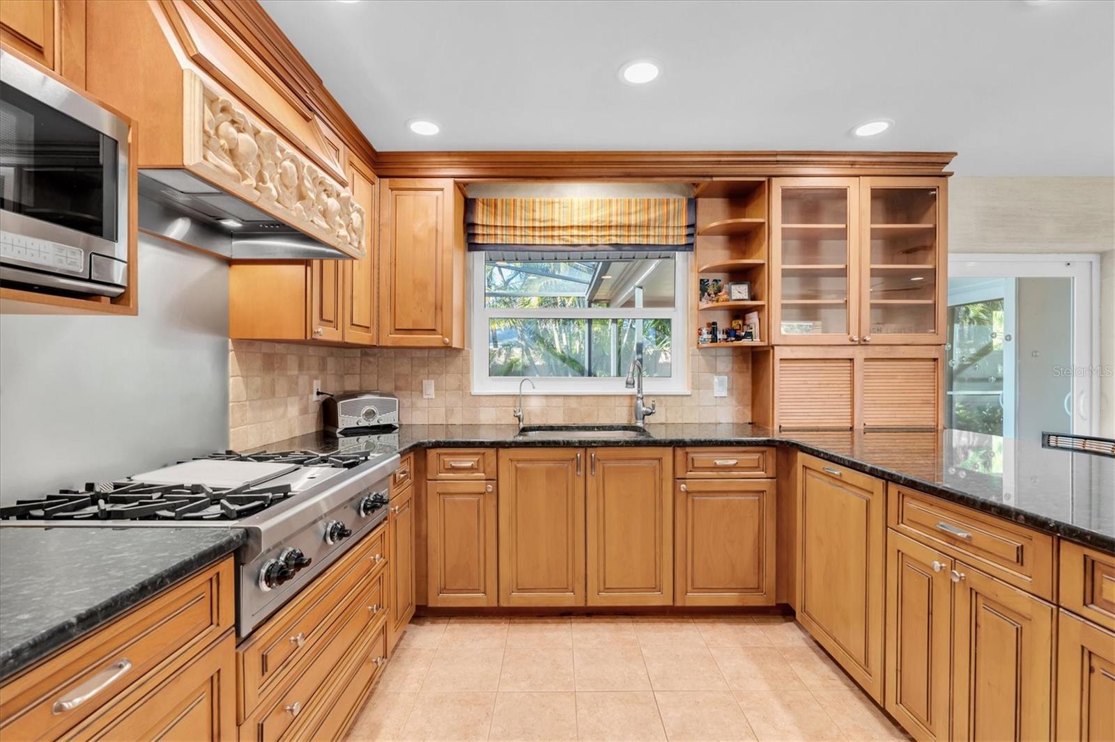 Image 31 of 52 For 1101 87th Avenue N