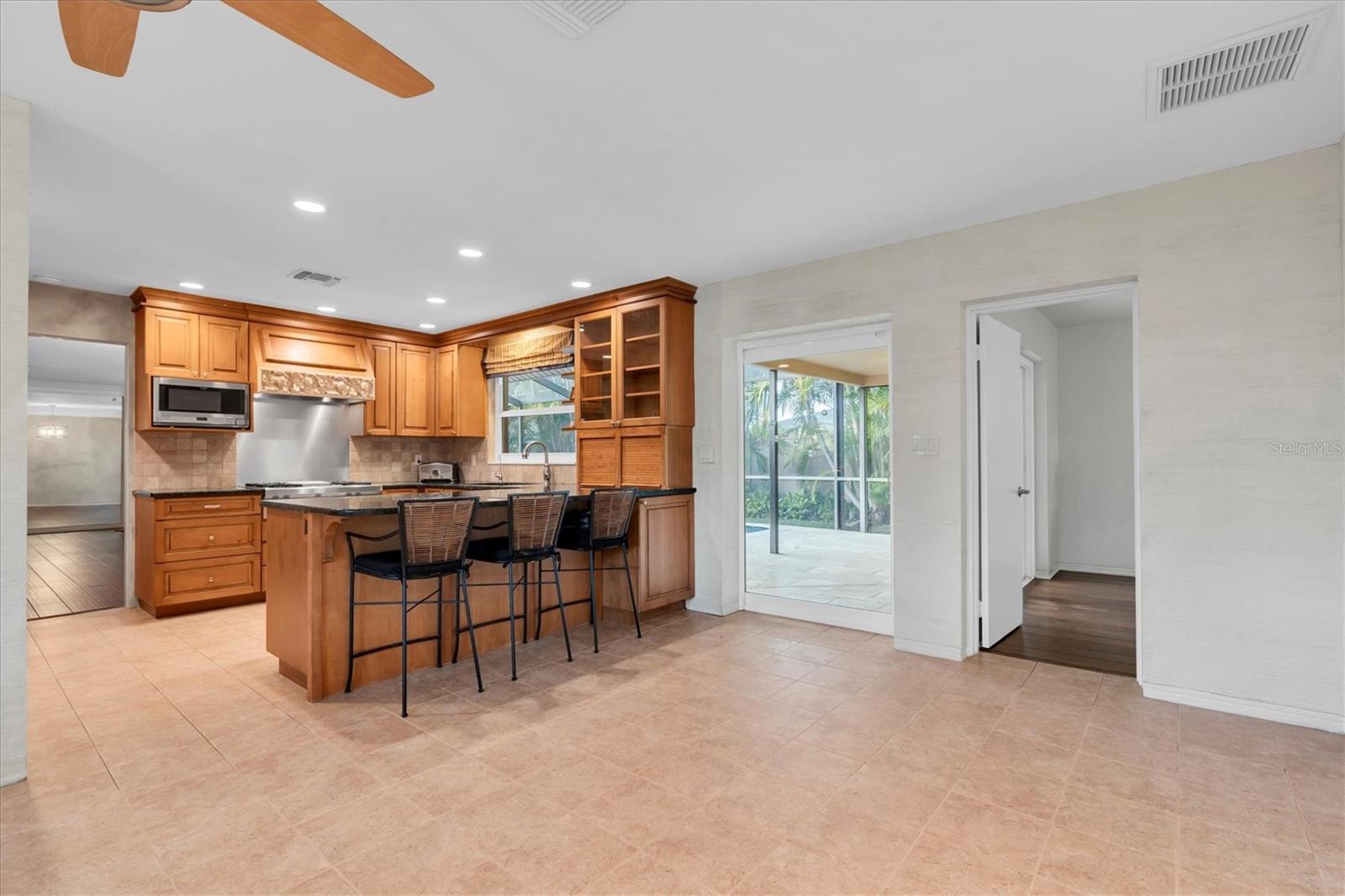 Image 34 of 52 For 1101 87th Avenue N