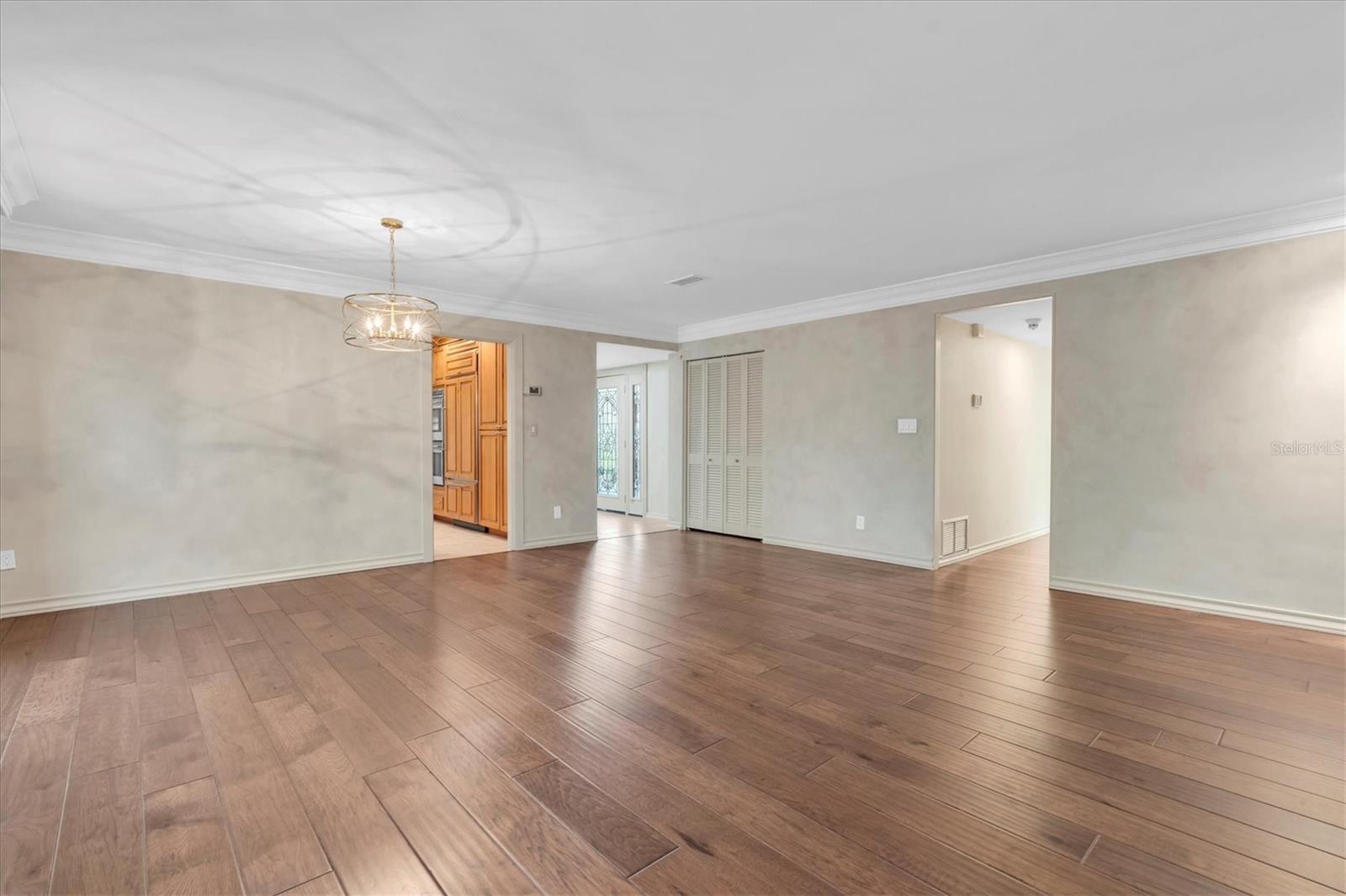 Image 42 of 52 For 1101 87th Avenue N