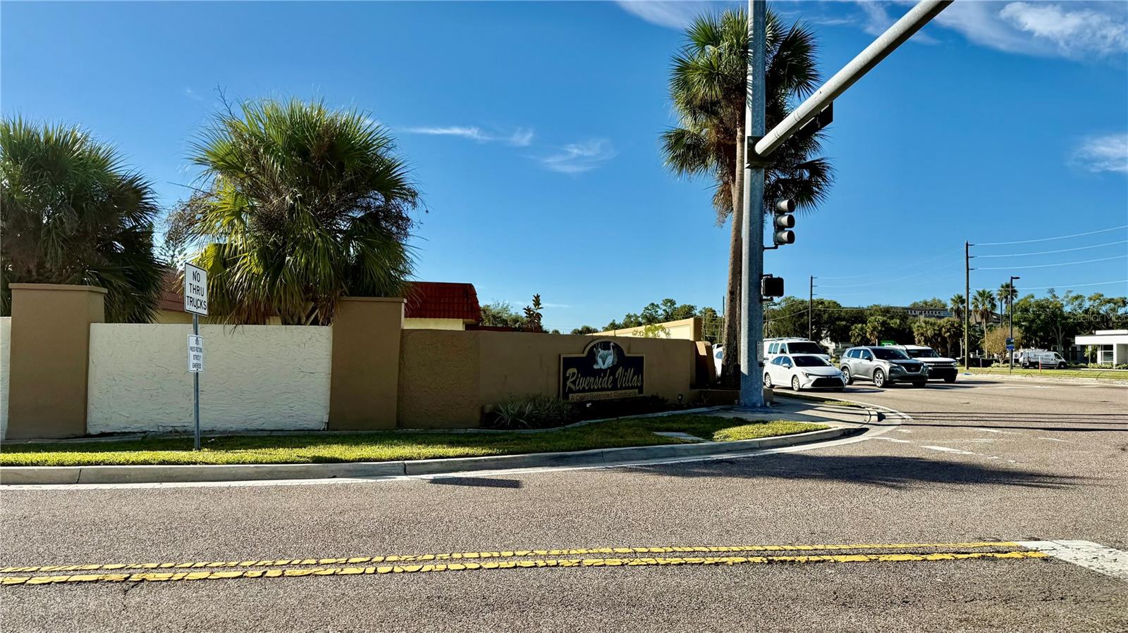 Image 18 of 21 For 3956 Elvira Court