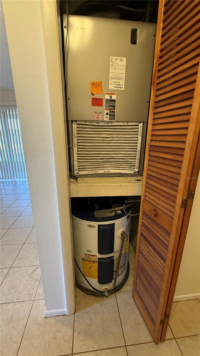 Image 7 of 21 For 3956 Elvira Court