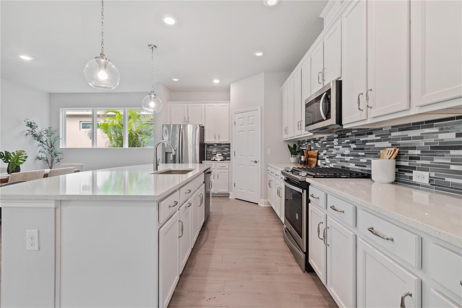 Image 10 of 23 For 6112 Plover Meadow Street