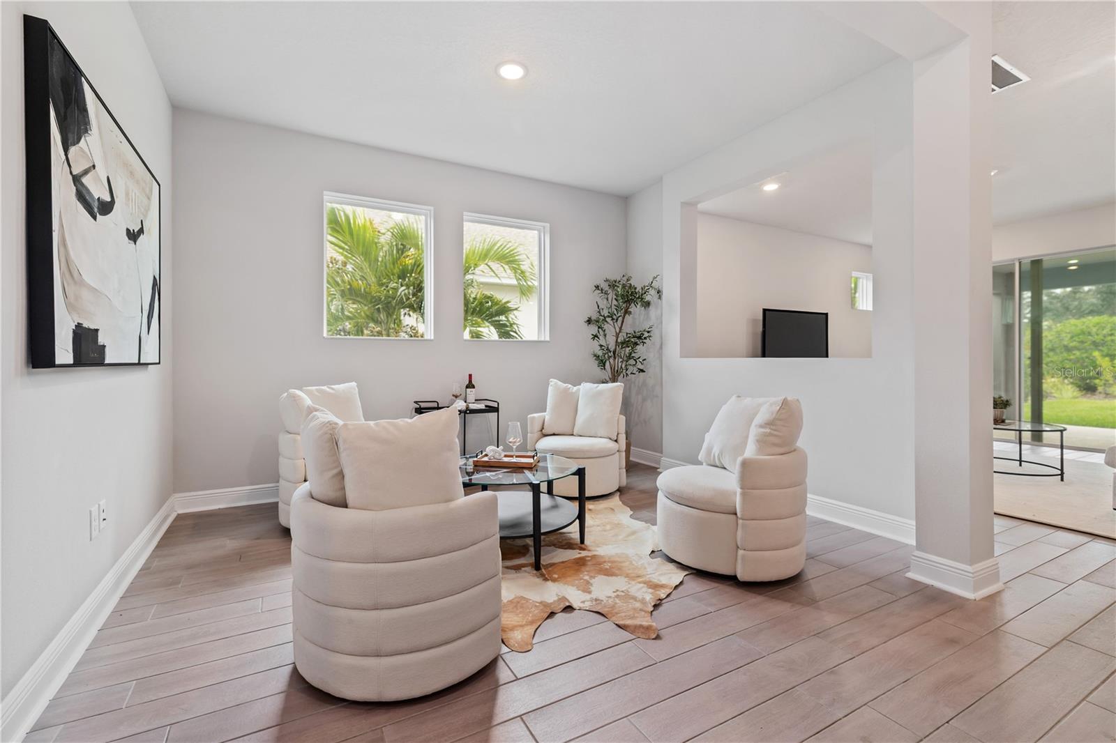 Image 4 of 23 For 6112 Plover Meadow Street