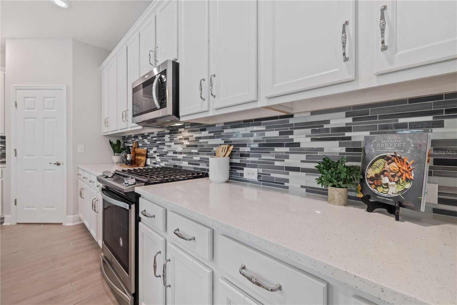 Image 9 of 23 For 6112 Plover Meadow Street