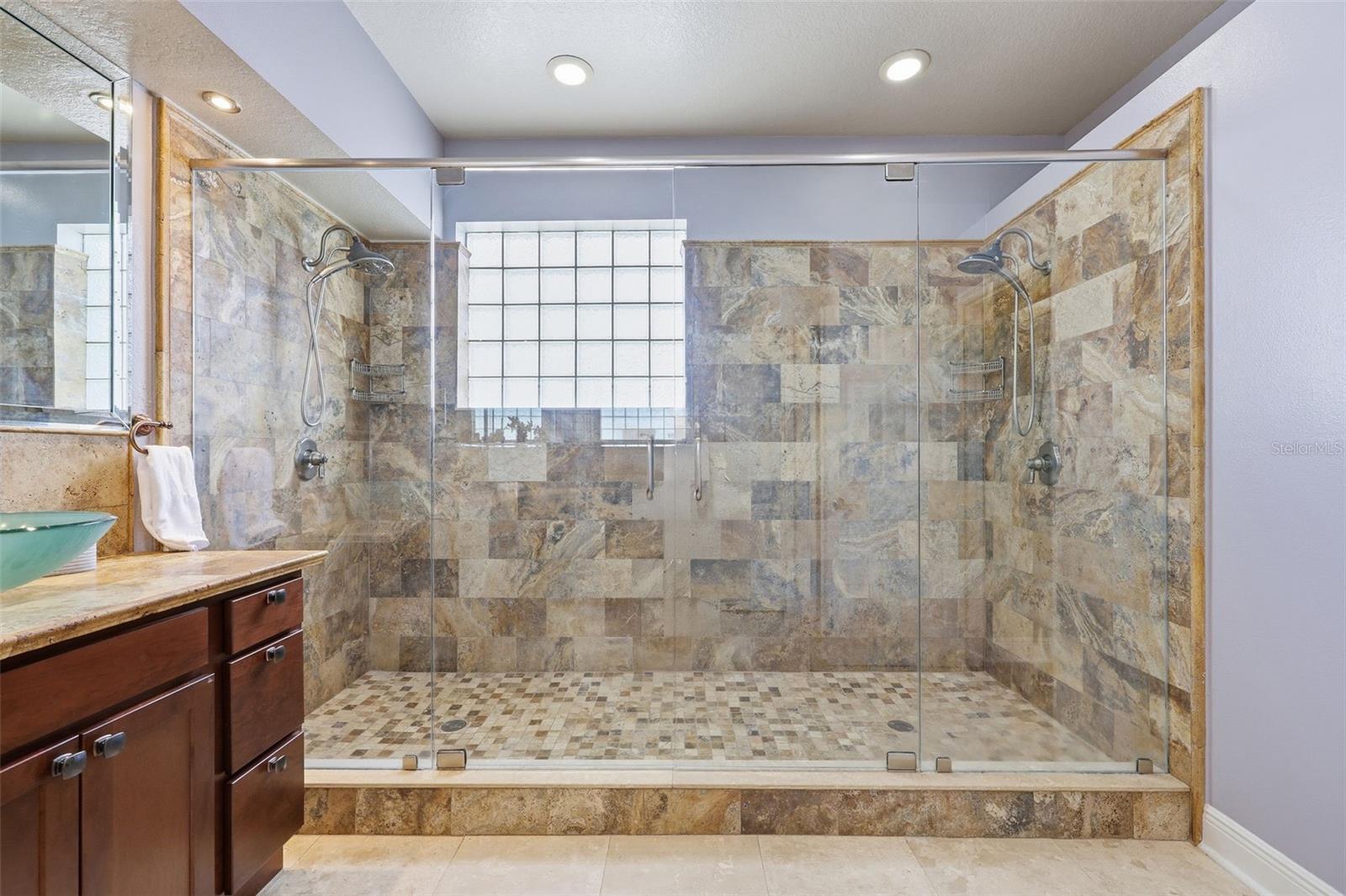 Image 14 of 36 For 4746 Carroway Drive