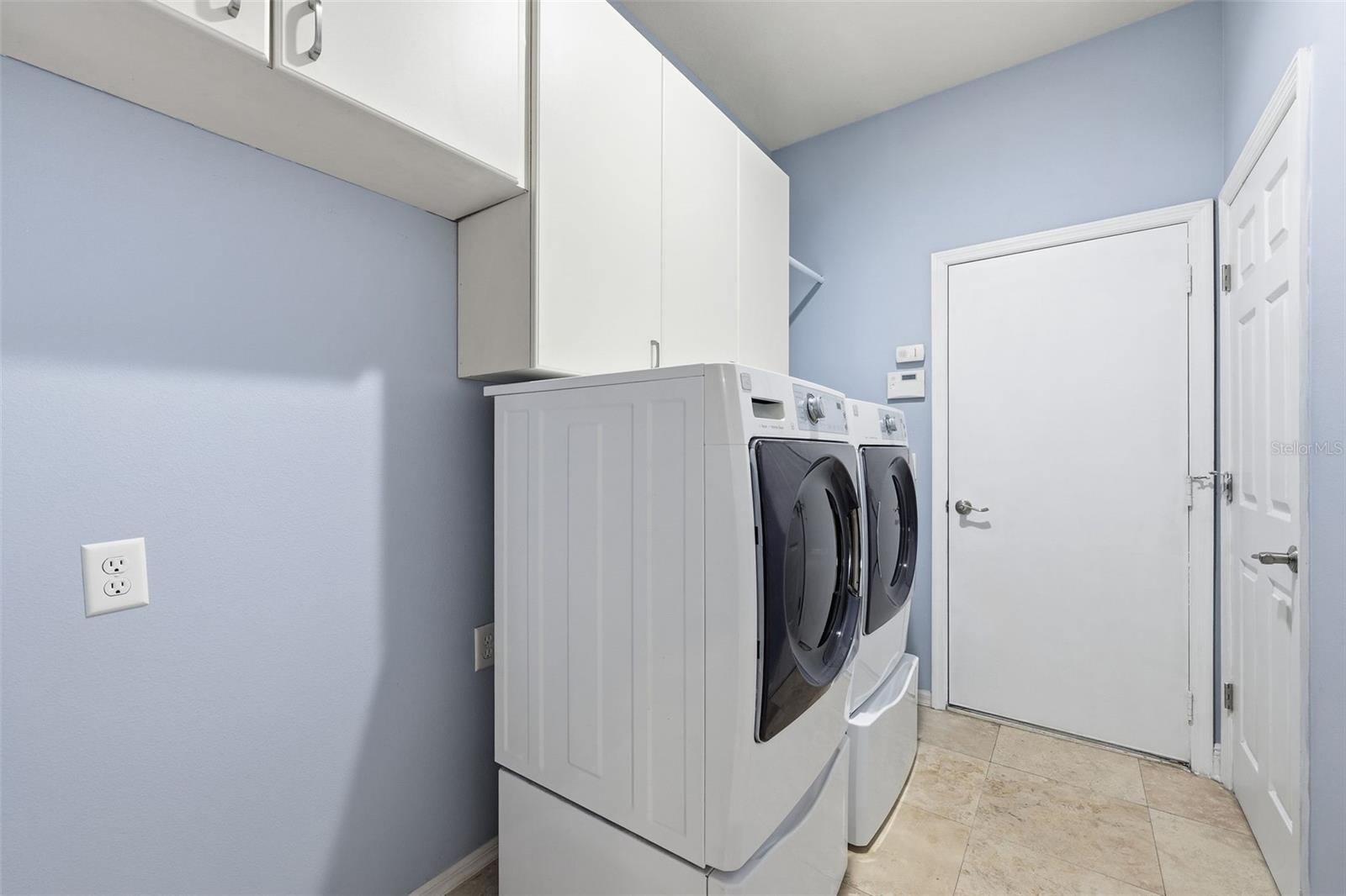 Image 30 of 36 For 4746 Carroway Drive