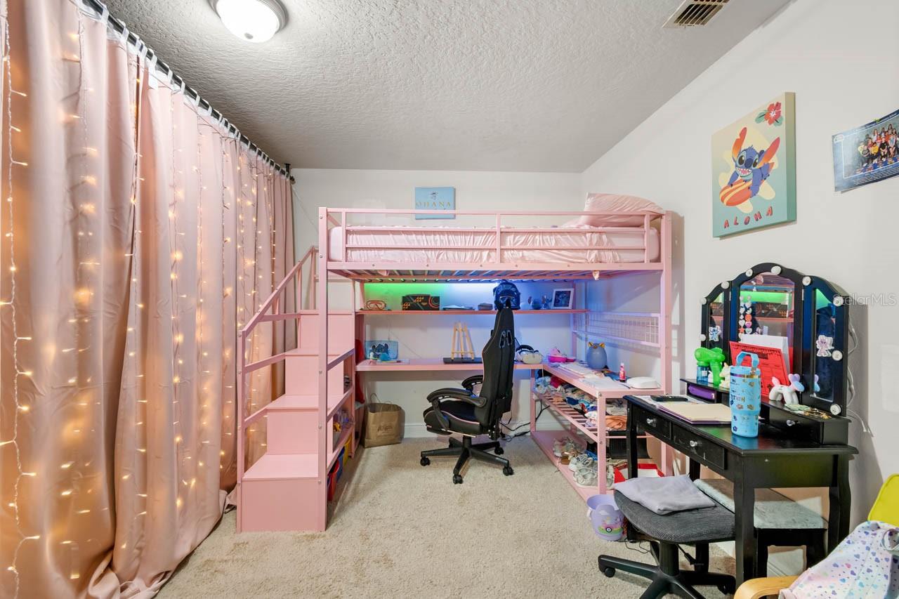 Image 16 of 39 For 10208 Newel Valley Loop