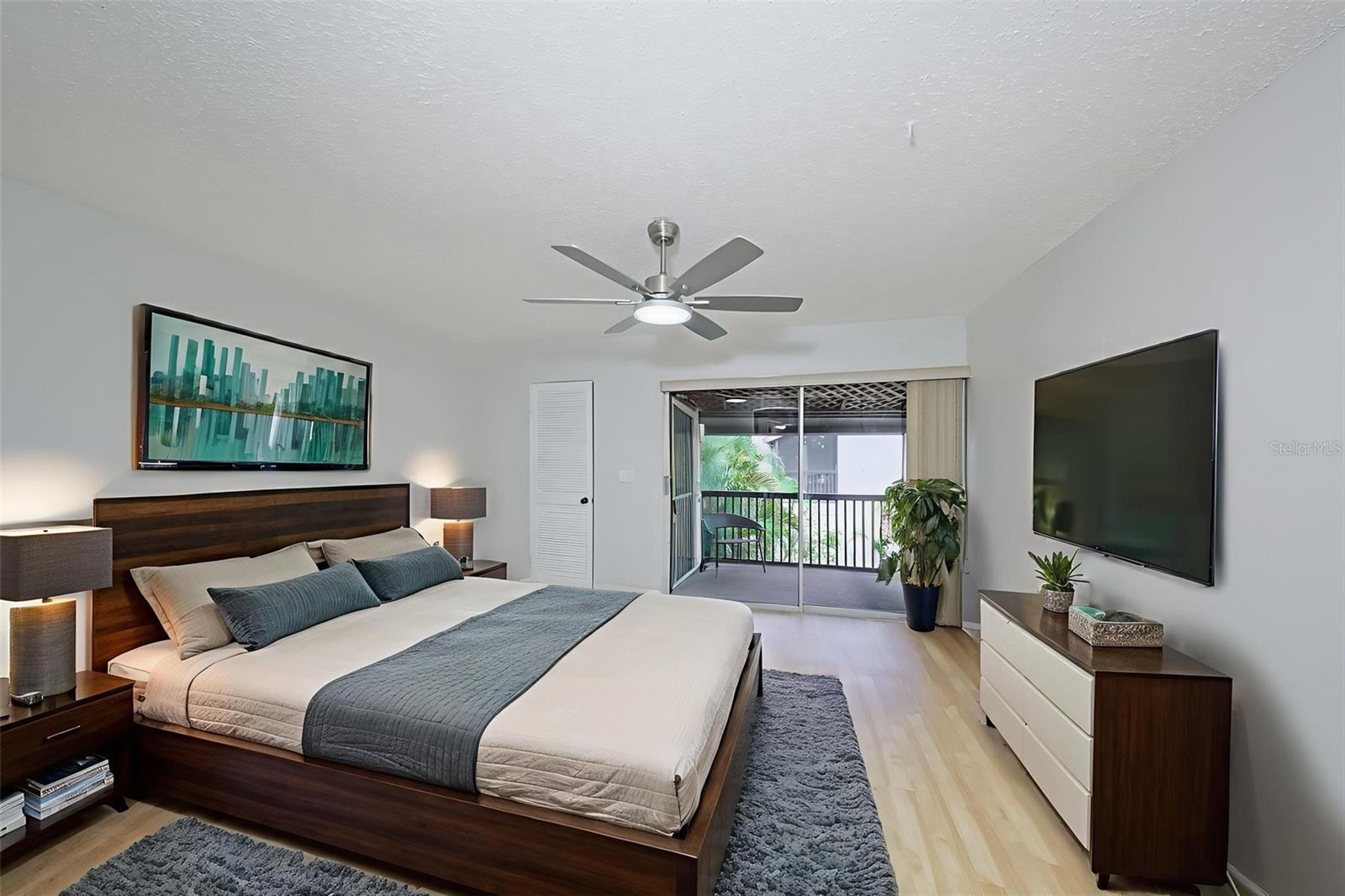 Image 4 of 37 For 1028 Apollo Beach Boulevard 2