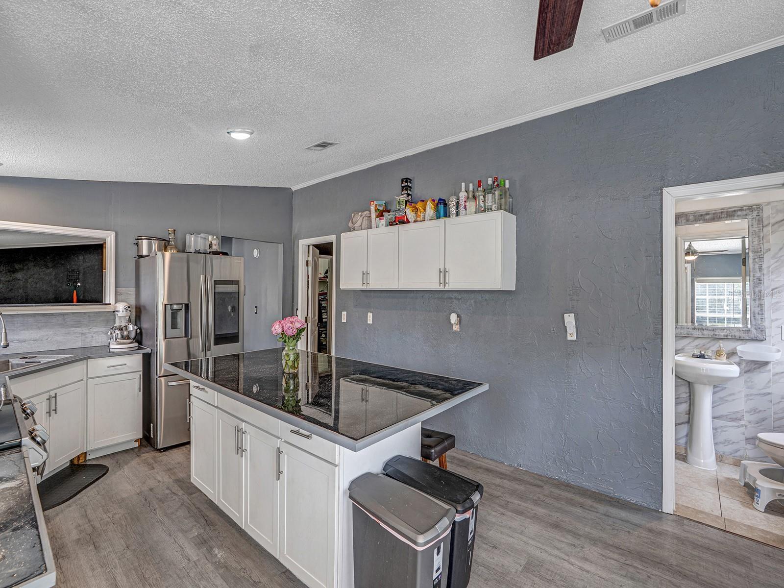 Image 14 of 42 For 12845 Casa Bianca Avenue