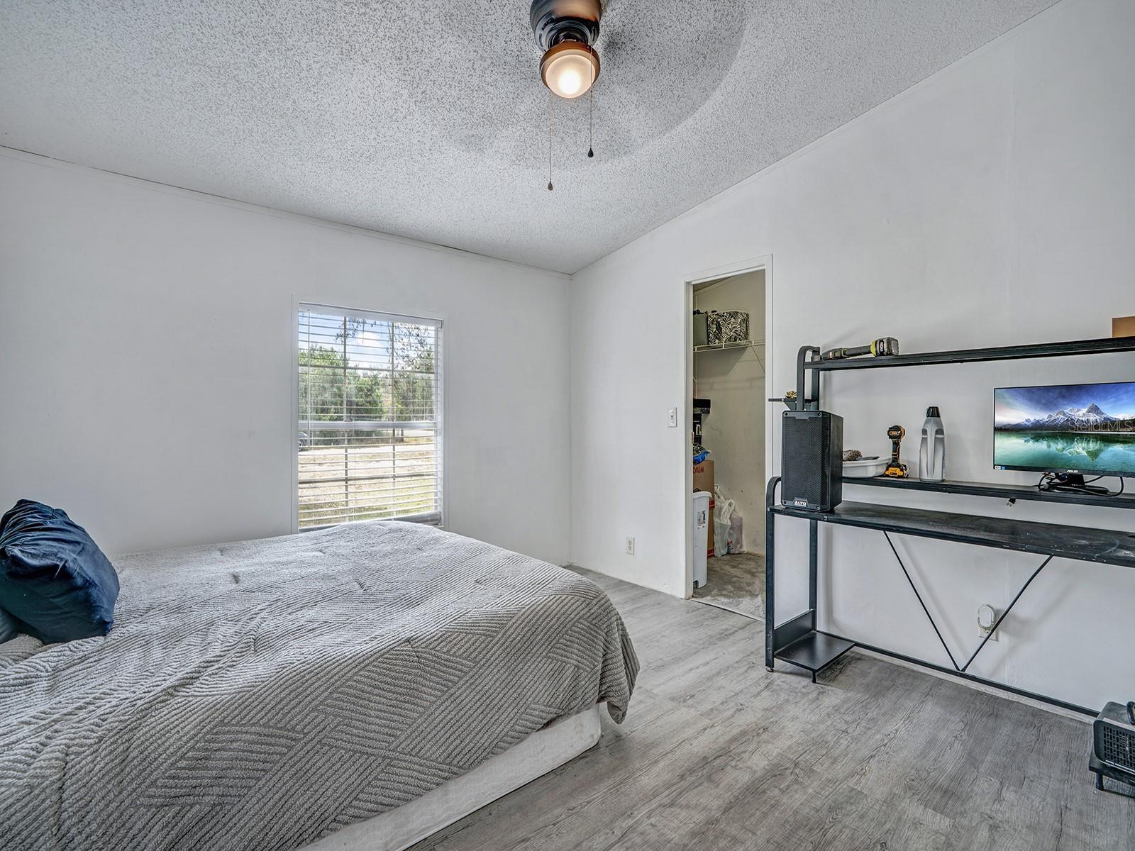 Image 21 of 42 For 12845 Casa Bianca Avenue