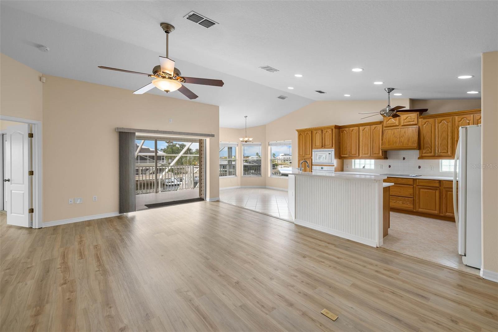 Image 10 of 55 For 4187 Diaz Court