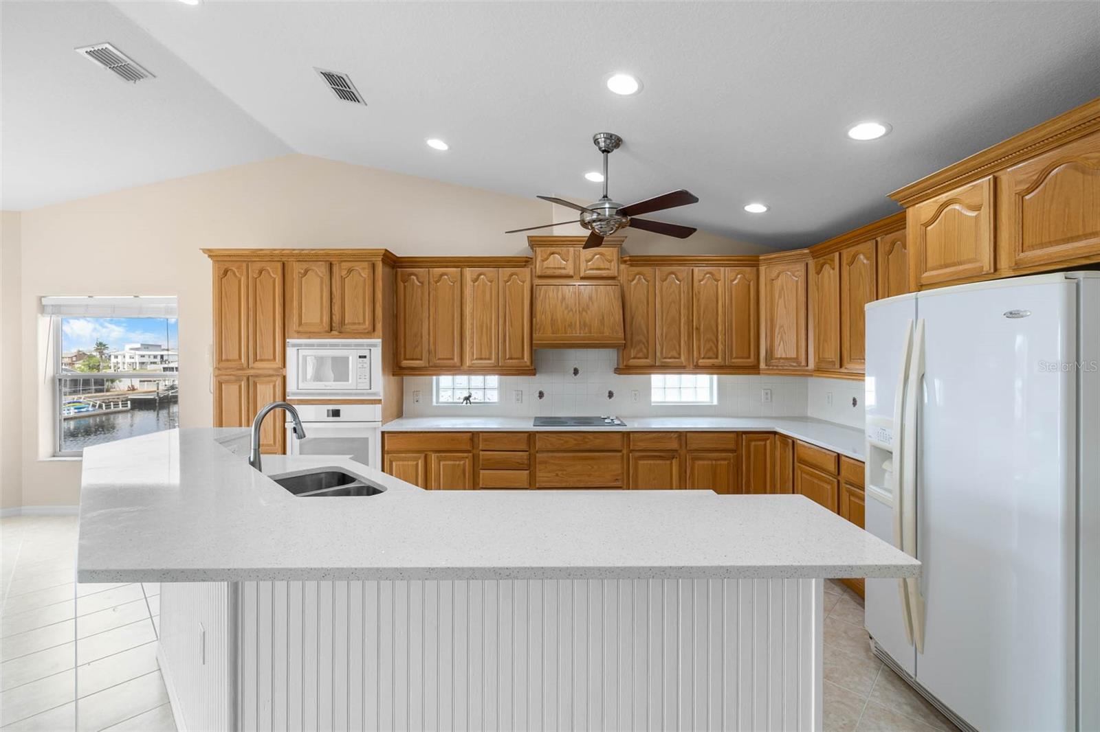 Image 11 of 55 For 4187 Diaz Court